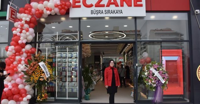 Büşra Sırakaya Eczanesi yeni yerinde